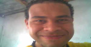 Rafael_lindo 34 anos Sou de Divinópolis/Minas Gerais, Procuro Encontros Amizade com Mulher